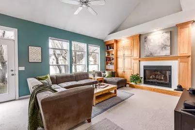 1501 E Stanford Ct S, Draper, UT 84020 - Photo 2