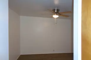 4655 S Locust Ln, Holladay, UT 84117 - Photo 2