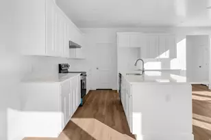 3241 E 2720 S, Spanish Fork, UT 84660 - Photo 4