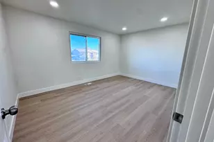 5329 W 5150 S, Salt Lake City, UT 84118 - Photo 12