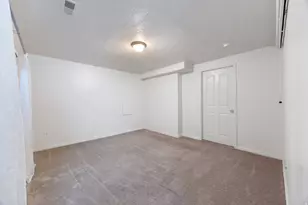 4009 E Dillons Dr, Eagle Mountain, UT 84005 - Photo 24