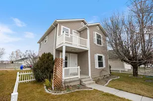 4009 E Dillons Dr, Eagle Mountain, UT 84005 - Photo 32