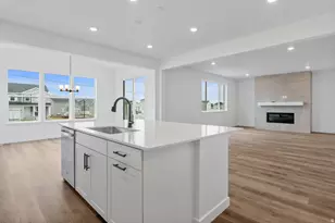 5442 N Saddle Stone Dr, Eagle Mountain, UT 84005 - Photo 8