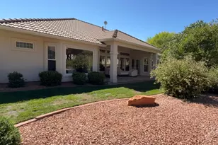 834 W Chickadee, Washington, UT 84780 - Photo 6