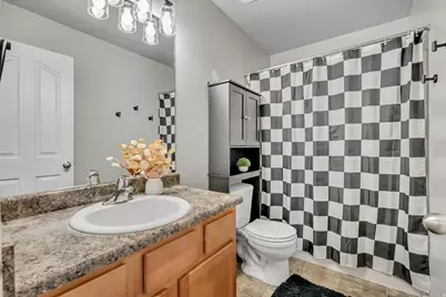 4313 N Saddle Horn Dr, Eagle Mountain, UT 84005 - Photo 12