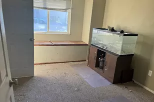 107 W 600 N, Tooele, UT 84074 - Photo 4