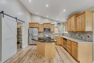 10369 S 2840 W, South Jordan, UT 84095 - Photo 10