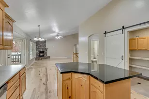 10369 S 2840 W, South Jordan, UT 84095 - Photo 12