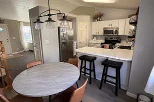 992 E 1150 N, Ogden, UT 84404 - Photo 8