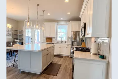 10758 S Felicity Ct W, South Jordan, UT 84009 - Photo 6