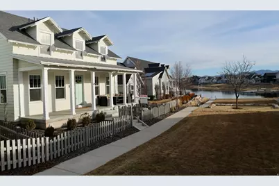 10758 S Felicity Ct W, South Jordan, UT 84009 - Photo 2