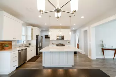 10758 S Felicity Ct W, South Jordan, UT 84009 - Photo 8