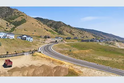 840 E Spring Creek Pkwy, Providence, UT 84332 - Photo 12