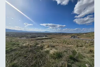 840 E Spring Creek Pkwy, Providence, UT 84332 - Photo 4