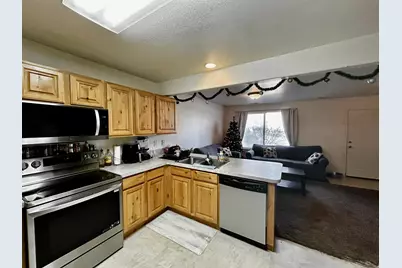 483 E 475 N, Ogden, UT 84404 - Photo 8