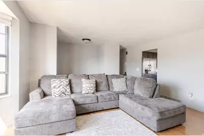 2562 N 1150 W, Layton, UT 84041 - Photo 10