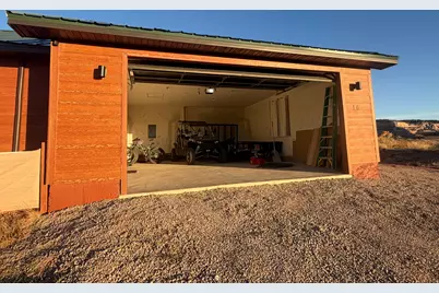 16 E Pioneer Dr, Moab, UT 84532 - Photo 28