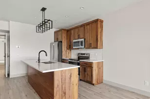 35 E 150 S, Garden City, UT 84028 - Photo 6