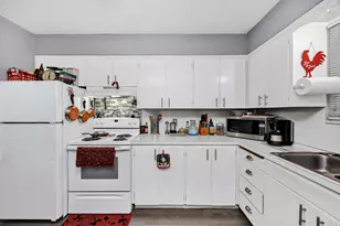 245 W 400 N, Logan, UT 84321 - Photo 12