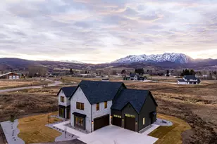 387 S 7900 E, Huntsville, UT 84317 - Photo 12