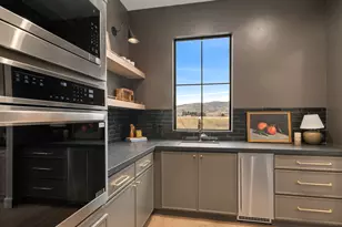 387 S 7900 E, Huntsville, UT 84317 - Photo 34