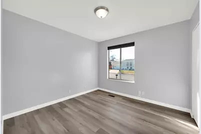5557 S 2200 W, Salt Lake City, UT 84129 - Photo 18