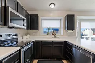 4645 S 3950 W, Roy, UT 84067 - Photo 18