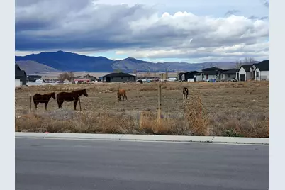 1082 E Springwater Way N #812, Eagle Mountain, UT 84005 - Photo 20