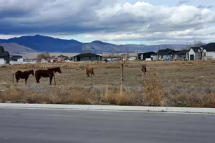 1082 E Springwater Way N, Eagle Mountain, UT 84005 - Photo 20