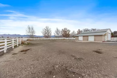 356 N Wrathall Cir, Grantsville, UT 84029 - Photo 34