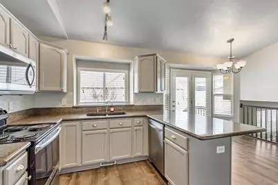 721 E Shading Ln, Draper, UT 84020 - Photo 8