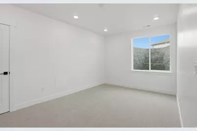 5224 N Maplewood Ln, Stansbury Park, UT 84074 - Photo 36