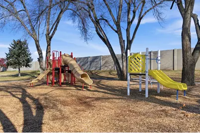 1617 N Angel St, Layton, UT 84041 - Photo 48