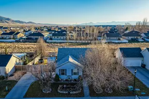 2126 E Autumn St, Eagle Mountain, UT 84005 - Photo 32
