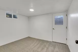 1916 N Celia Way W, Layton, UT 84041 - Photo 20