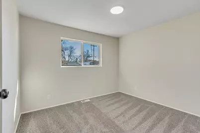 1916 N Celia Way W, Layton, UT 84041 - Photo 12