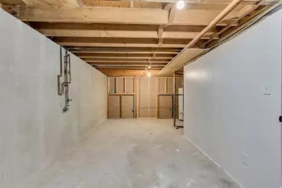 1916 N Celia Way W, Layton, UT 84041 - Photo 22