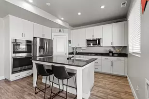 3214 S Fields Ave, Syracuse, UT 84075 - Photo 6