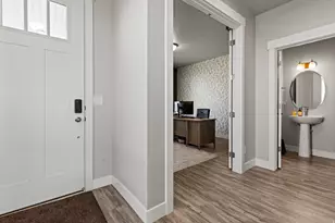 3214 S Fields Ave, Syracuse, UT 84075 - Photo 12