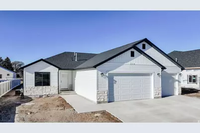 253 N 300 W, Preston, ID 83263 - Photo 2