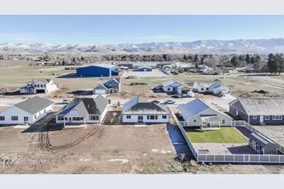 253 N 300 W, Preston, ID 83263 - Photo 6