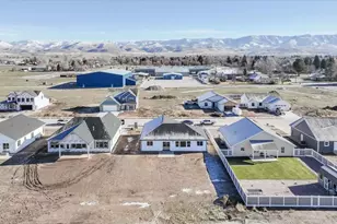 253 N 300 W, Preston, ID 83263 - Photo 6