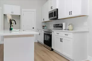 253 N 300 W, Preston, ID 83263 - Photo 14