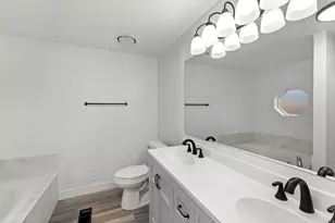 4967 S La Contessa Dr E, Salt Lake City, UT 84117 - Photo 16