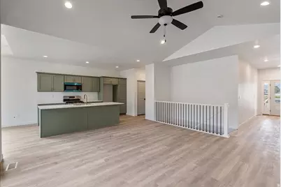 3675 N Columbine Way #381, Eagle Mountain, UT 84005 - Photo 10