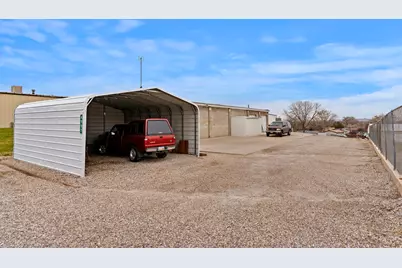 4997 S 2700 W, Roy, UT 84067 - Photo 32