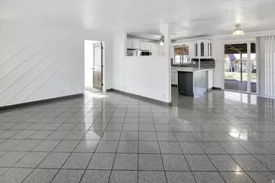 2413 N 475 W, Sunset, UT 84015 - Photo 6