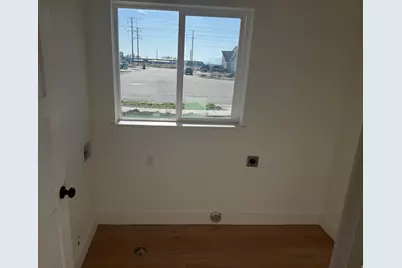 160 S 50 W, Clearfield, UT 84015 - Photo 8