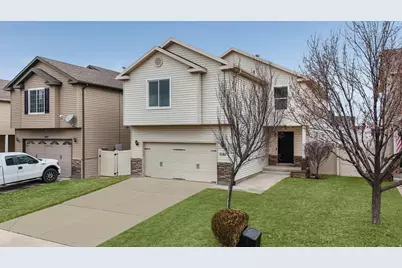 2161 Jorday Way E, Eagle Mountain, UT 84005 - Photo 2