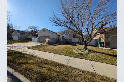 14138 S Crown Rose Dr, Herriman, UT 84096 - Photo 4